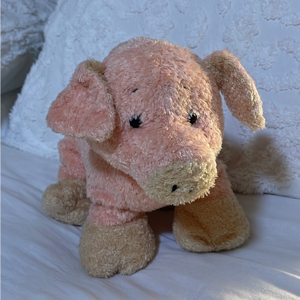 Ganz Heritage Collection Plush Pig in Soft Pink and Cream Stuffed Animal